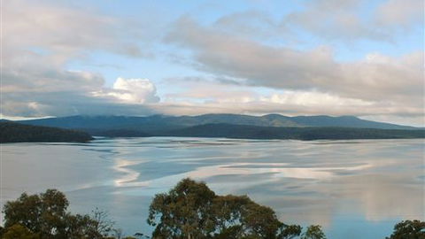 Blue Waters Cottages For Two - Kawana Tourism 2