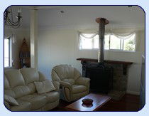 Rose Bay Getaway - Kawana Tourism 3
