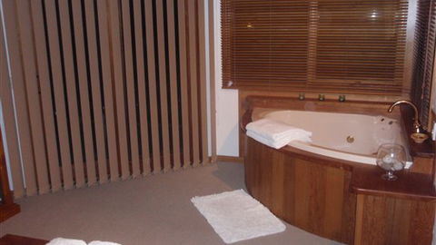 Kil'n Time Bed And Breakfast - Kawana Tourism 7
