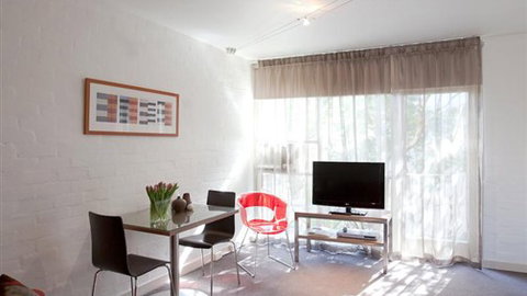 Punthill Apartment Hotels - South Yarra - Kawana Tourism 4