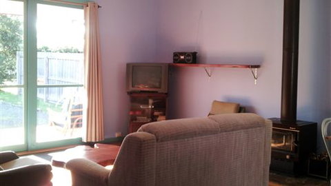 Anglesea Backpackers - Kawana Tourism 2