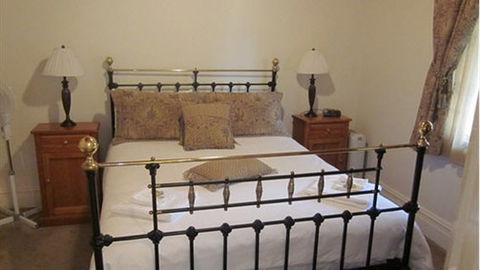 Abaleen House - Kawana Tourism 2