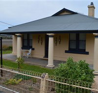 Agnes Cottage Bed and Breakfast - Kawana Tourism