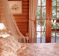 Aldgate Lodge Bed  Breakfast - Kawana Tourism