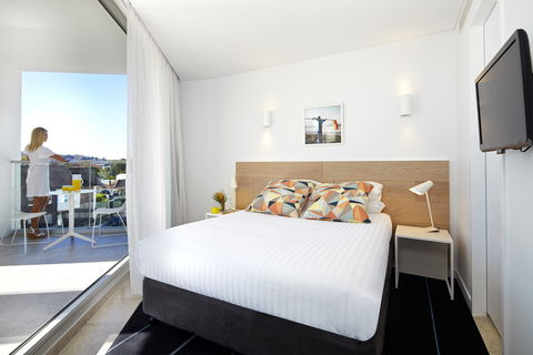 Adina Apartment Hotel Bondi Beach Sydney - Kawana Tourism 4