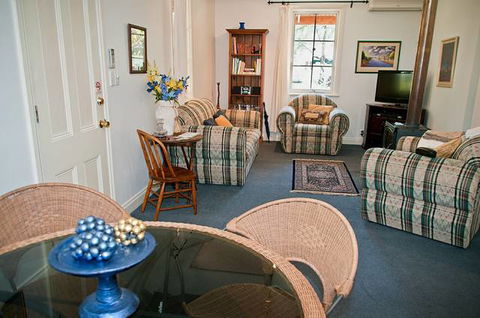 Amy's House - Kawana Tourism 1
