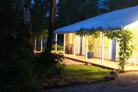 Amy's House - Kawana Tourism 0