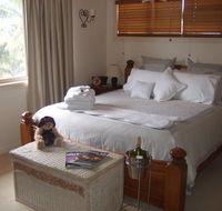 Ayr Bed and Breakfast on McIntyre - Kawana Tourism