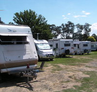 Canberra Carotel Motel  Caravan Park - Kawana Tourism