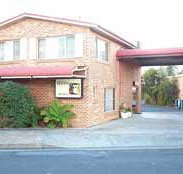 Clock Tower Motor Inn - Kawana Tourism