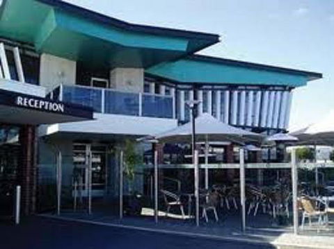 Comfort Hotel Highlander - Kawana Tourism 0