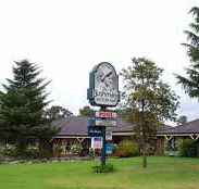 Bushmans Comfort Inn - Kawana Tourism