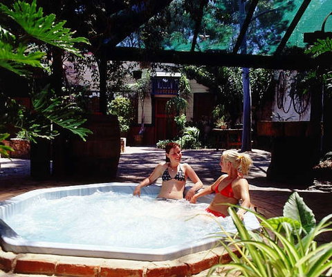 Eagle Foundry Bed & Breakfast - Kawana Tourism 0