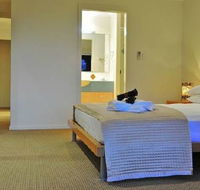 Edge on Beaches - Kawana Tourism