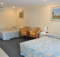 Emu Point Motel  Apartments - Kawana Tourism