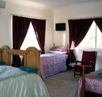 Gloucester on Avon Bed and Breakfast - Kawana Tourism