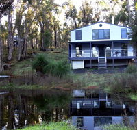 Hidden Grove Retreat - Kawana Tourism
