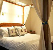 Lazy River Boutique Bed and Breakfast - Kawana Tourism