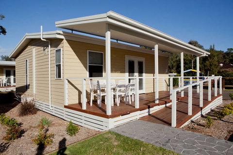 NRMA Ocean Beach Holiday Park - Kawana Tourism 3
