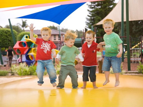 NRMA Ocean Beach Holiday Park - Kawana Tourism 8