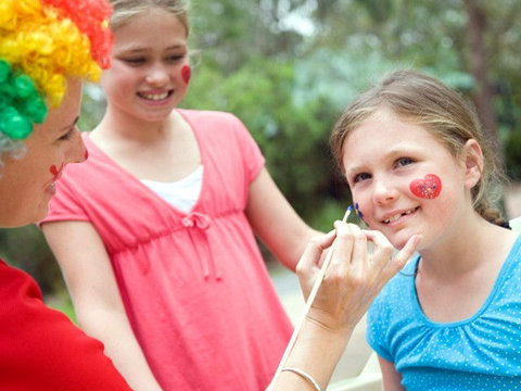 NRMA Ocean Beach Holiday Park - Kawana Tourism 9