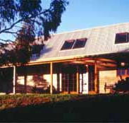 Otago Cottage  Otago Bungalow - Kawana Tourism