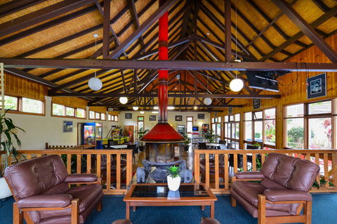 Pacific Palms Resort - Kawana Tourism 0