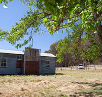 Brackens Cottage - Coolah - Kawana Tourism