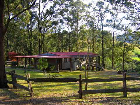 Riverwood Downs Mountain Valley Resort - Kawana Tourism 5