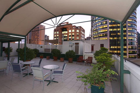 ULTIQA Rothbury Hotel - Kawana Tourism 4