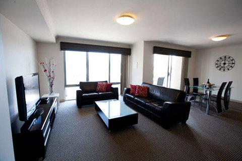 Verandah Apartments - Kawana Tourism 1