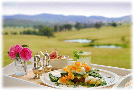 Villa Medici Bed & Breakfast - Kawana Tourism 4