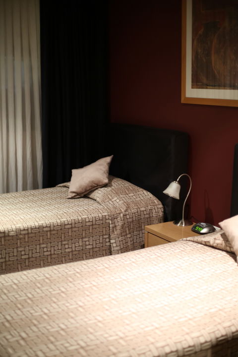Windsor Castle Hotel - Kawana Tourism 4