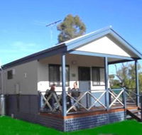 Pinjarra Cabins and Caravan Park - Kawana Tourism