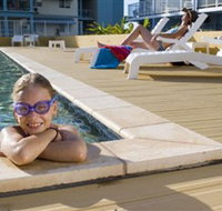 Cullen Bay Resorts - Kawana Tourism