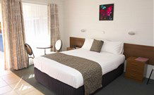 Cobar Crossroads Motel - Cobar - Kawana Tourism 2