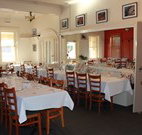 Family Hotel - Bathurst - Kawana Tourism