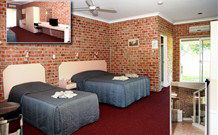 Gloucester Country Lodge Motel - Gloucester - Kawana Tourism 1