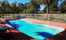 Gloucester Country Lodge Motel - Gloucester - Kawana Tourism 6