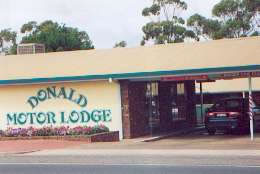 DONALD MOTOR LODGE - Kawana Tourism 0