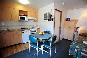 Yarraby Holiday Park - Kawana Tourism 3