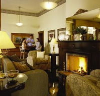 Royal Exchange Hotel - Kawana Tourism