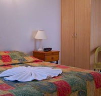 Cambridge Hotel Motel - Kawana Tourism