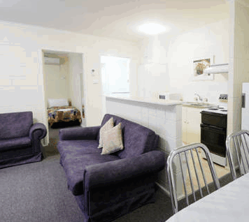 Adelaide Oakford Apartments - Kawana Tourism 2