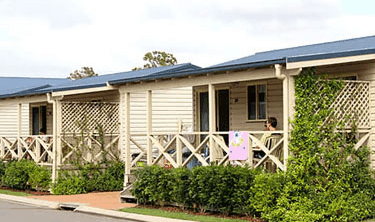 Beachfront Holiday Resort - Kawana Tourism