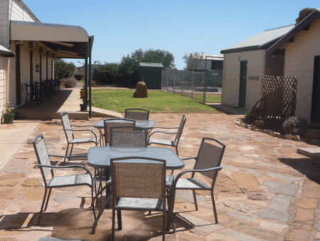Nuttbush Retreat Caravan Park - Kawana Tourism
