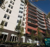 Quality Suites Clifton On Northbourne - Kawana Tourism