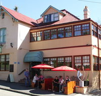 Jamison House And The Rooster Restaurant - Kawana Tourism