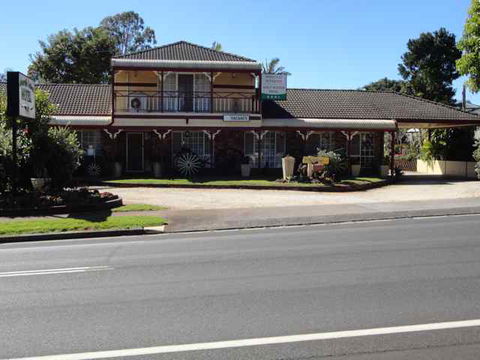 Alstonville Settlers Motel - Kawana Tourism 0