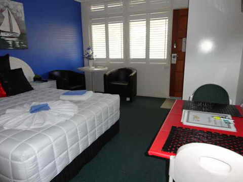 Alstonville Settlers Motel - Kawana Tourism 3